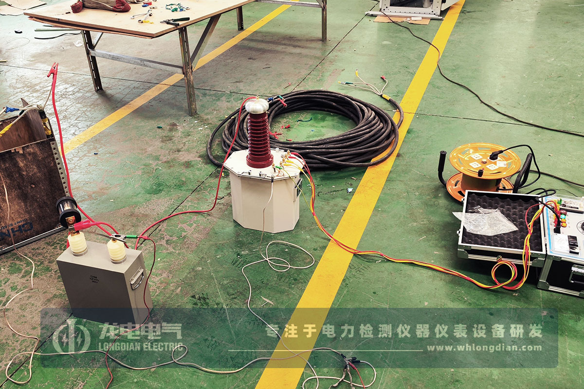 武漢龍電電氣技術(shù)團隊為河北唐山客戶提供技術(shù)培訓(xùn) 武漢龍電電氣技術(shù)團隊為河北唐山客戶提供技術(shù)培訓(xùn)